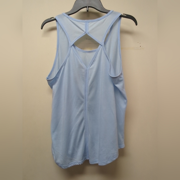 Set of Two Reebok Workout Tanks Size L - Picture 4 of 6